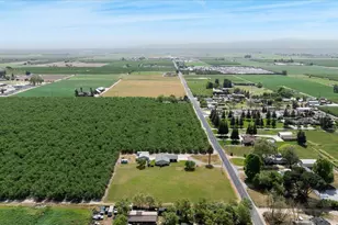 22082 Oleander Ave, Manteca, CA 95337 - Photo 77