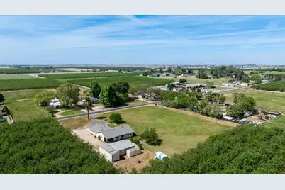 22082 Oleander Avenue, Manteca, CA 95337 - Photo 71