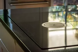 427 Wyndgate Rd, Sacramento, CA 95864 - Photo 7