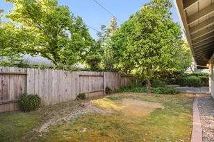 1013 Plum Ln, Davis, CA 95616 - Photo 45