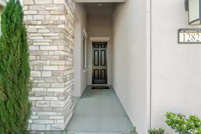 1282 Nascimento Court, Manteca, CA 95337 - Photo 5