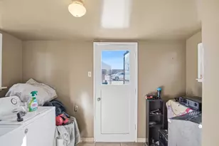 2406 S Walnut Rd, Turlock, CA 95380 - Photo 17