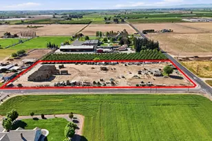 2406 S Walnut Rd, Turlock, CA 95380 - Photo 41