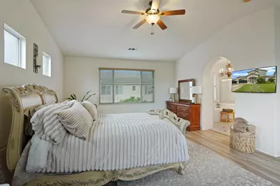 10640 Hidden Grove Circle, Stockton, CA 95209 - Photo 15