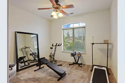 10640 Hidden Grove Circle, Stockton, CA 95209 - Photo 21