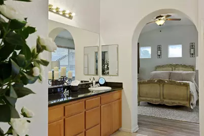 10640 Hidden Grove Circle, Stockton, CA 95209 - Photo 17