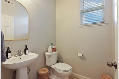 10640 Hidden Grove Circle, Stockton, CA 95209 - Photo 11