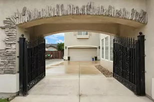 10640 Hidden Grove Cir, Stockton, CA 95209 - Photo 33