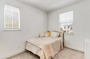 9490 Cheverny Wy, Sacramento, CA 95829 - Photo 31