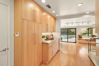 861 Laverstock Way, Sacramento, CA 95864 - Photo 29