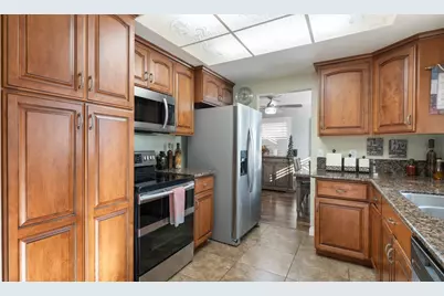 2312 Mills Ranch Way, Rancho Cordova, CA 95670 - Photo 13