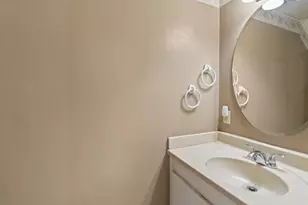 5712 Hillsdale Blvd, Sacramento, CA 95842 - Photo 9