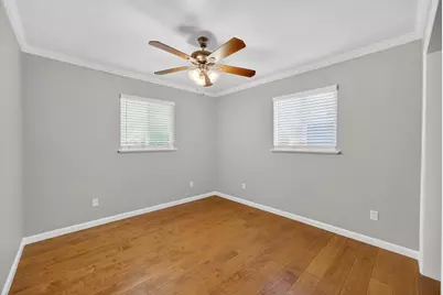 6748 Golf View Drive, Sacramento, CA 95822 - Photo 25