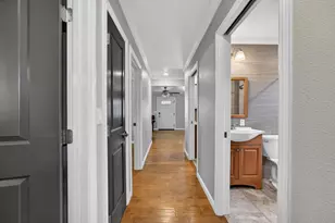 6748 Golf View Dr, Sacramento, CA 95822 - Photo 29