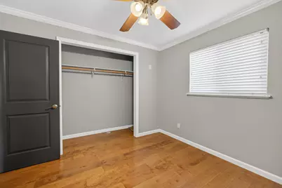 6748 Golf View Drive, Sacramento, CA 95822 - Photo 21