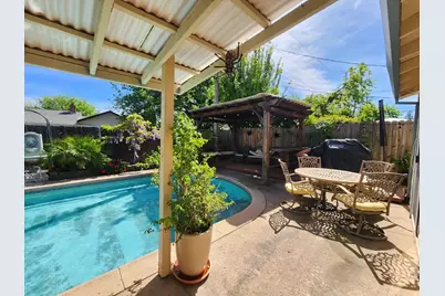 5830 Woodleigh Dr, Carmichael, CA 95608 - Photo 5