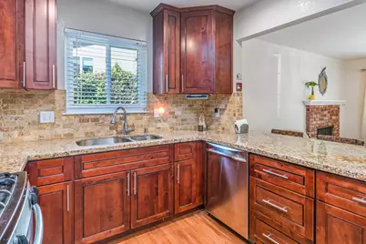 5105 Mount Rainier Drive, Sacramento, CA 95842 - Photo 9