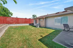 5649 Andrea Blvd, Sacramento, CA 95842 - Photo 31