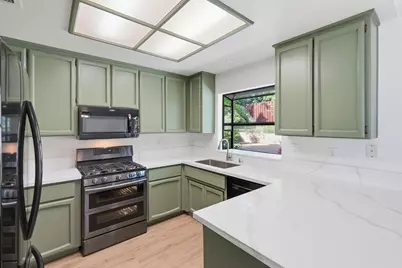 8221 Clarion Circle, Antelope, CA 95843 - Photo 19