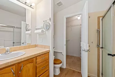 Prescott Rd #17, Modesto, CA 95350 - Photo 25