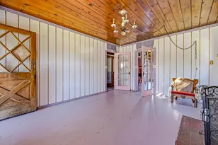 261 W 26th St, Merced, CA 95340 - Photo 21