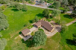 26583 Table Meadow Rd, Auburn, CA 95602 - Photo 9