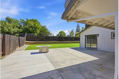 5964 Sirl Way, Orangevale, CA 95662 - Photo 33