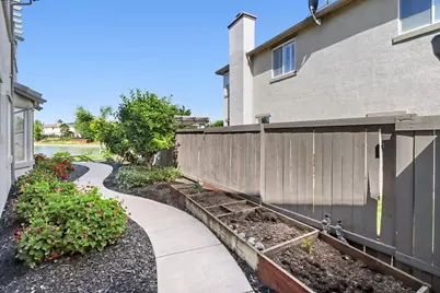 3733 Clubside Lane, Sacramento, CA 95835 - Photo 73