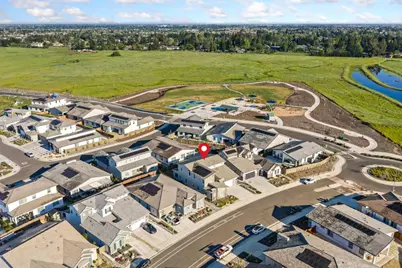 9042 Elliott Springs Drive, Elk Grove, CA 95624 - Photo 53