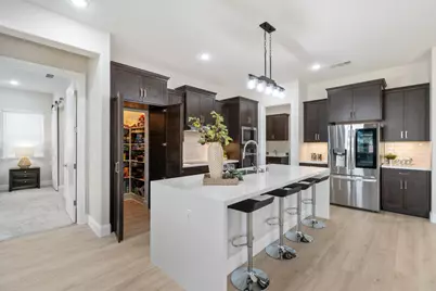 9042 Elliott Springs Drive, Elk Grove, CA 95624 - Photo 21