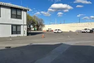 140 E Empire Ave, Modesto, CA 95354 - Photo 29