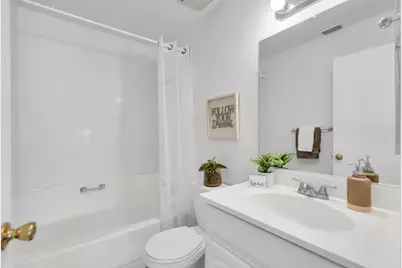 7843 Deer Creek Drive, Sacramento, CA 95823 - Photo 27