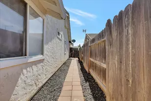 319 River Oaks Dr, Yuba City, CA 95991 - Photo 23