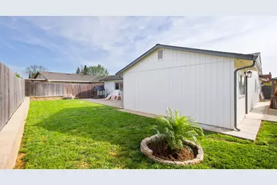 3548 Sunrise Pines Drive, Sacramento, CA 95827 - Photo 41