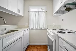 718 13th St, Sacramento, CA 95814 - Photo 29