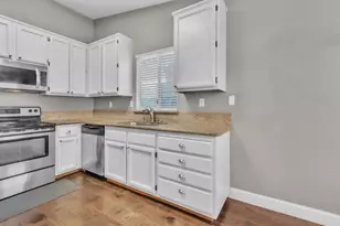 1005 Betsy Ross Dr, Roseville, CA 95747 - Photo 21