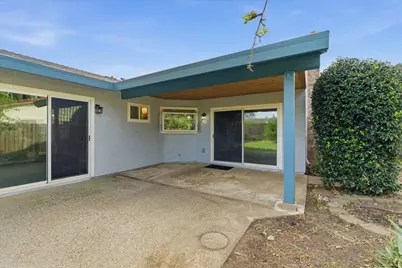 8517 Deodar Crest Court, Elk Grove, CA 95624 - Photo 25