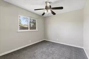 8517 Deodar Crest Ct, Elk Grove, CA 95624 - Photo 19