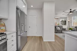 17125 Laurel Oak Ln, Lathrop, CA 95330 - Photo 19