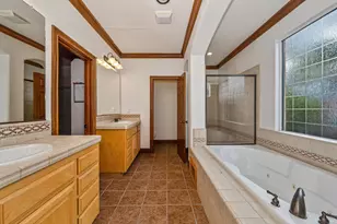 624 S Barcelona Ct, Roseville, CA 95747 - Photo 57