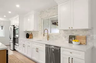 2932 Kadema Dr, Sacramento, CA 95864 - Photo 13