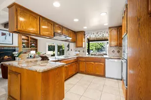 1310 Ridgecrest Way, Roseville, CA 95661 - Photo 15