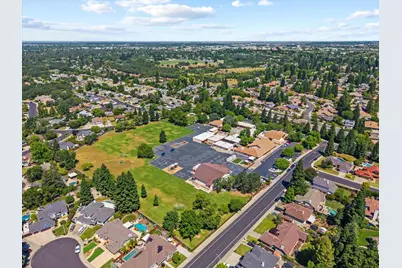 1310 Ridgecrest Way, Roseville, CA 95661 - Photo 53