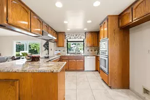 1310 Ridgecrest Way, Roseville, CA 95661 - Photo 31