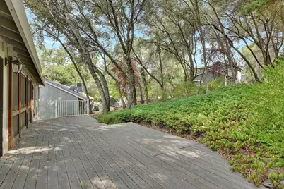 18370 Jayhawk Drive, Penn Valley, CA 95946 - Photo 25