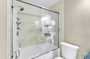 19539 Meekland Ave, Hayward, CA 94541 - Photo 35