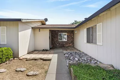 1743 Casa Nueva Street, Woodland, CA 95695 - Photo 5