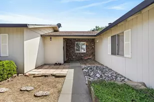 1743 Casa Nueva St, Woodland, CA 95695 - Photo 5