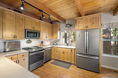 758 Yuroc, Dorrington, CA 95223 - Photo 11