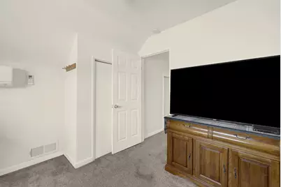 736 Golden Avenue, Lodi, CA 95240 - Photo 57